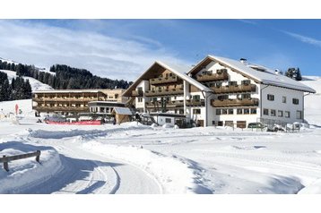 Italia Hotel Alpe di Siusi, Exteriorul